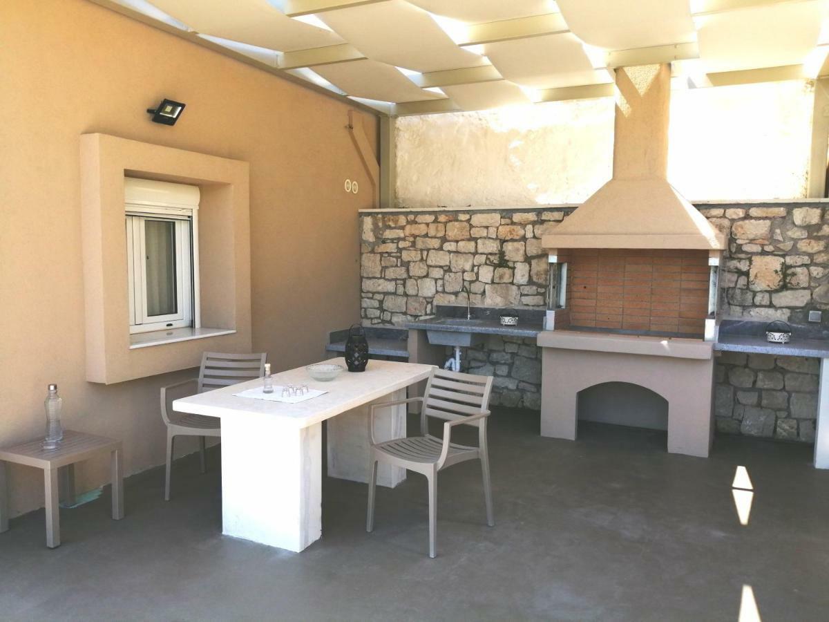 Villa Irini - Cretan Luxury Villa With Amazing View Paraspori  Exterior photo